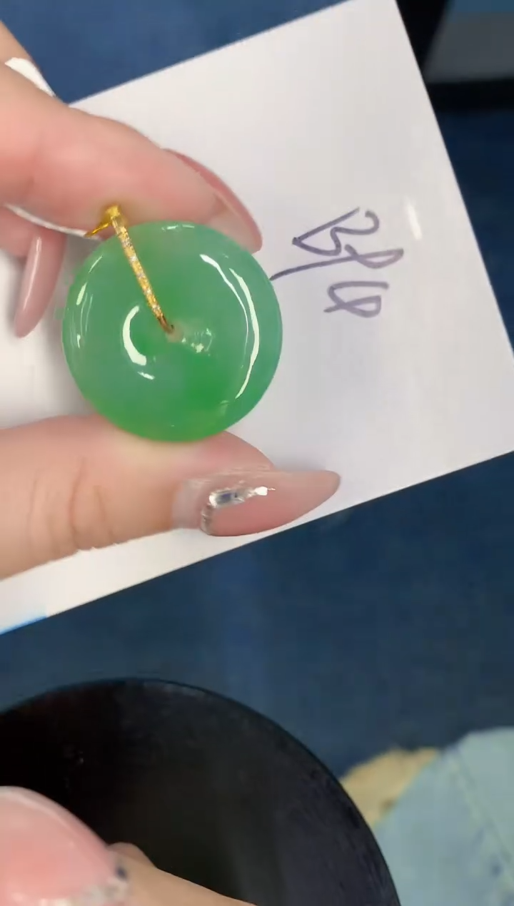 【闪购商品】翡翠颈饰18K金镶嵌000000000