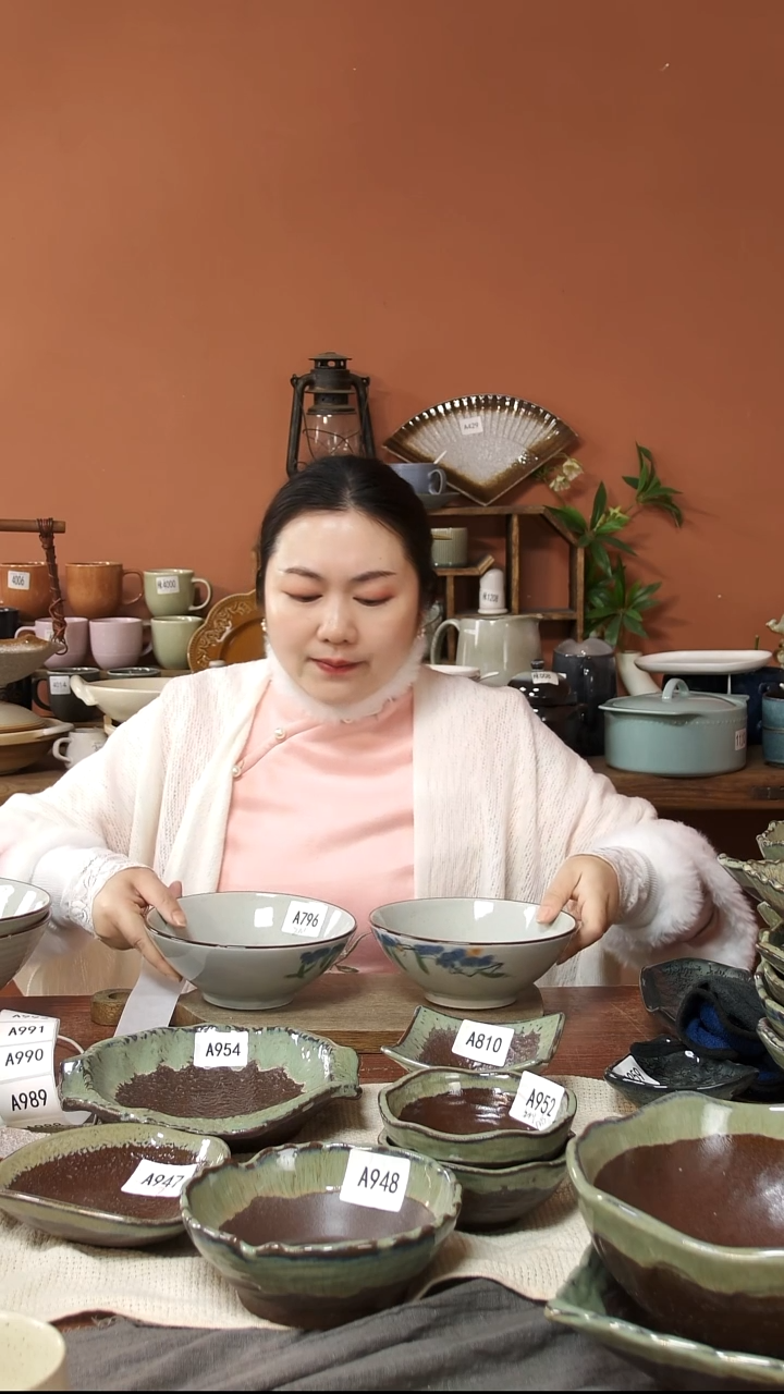 陶瓷A796陶瓷手绘丝瓜碗2个瑕疵