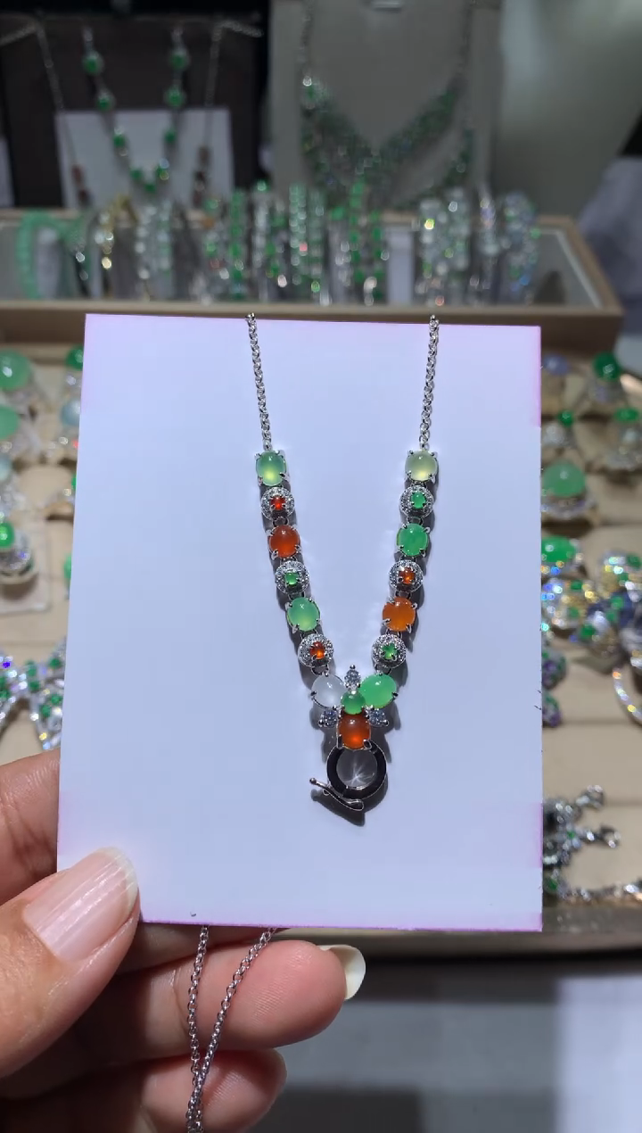 银S925镶嵌翡翠耳饰项链