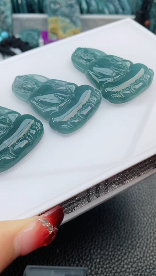 【闪购商品】翡翠颈饰未镶嵌多样性发其1一  素衣