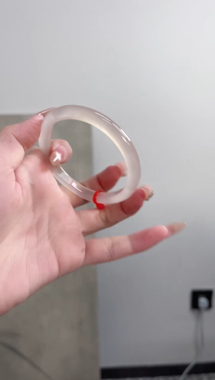 【闪购商品】玛瑙/玉髓手镯未镶嵌57-58圈 需要包容