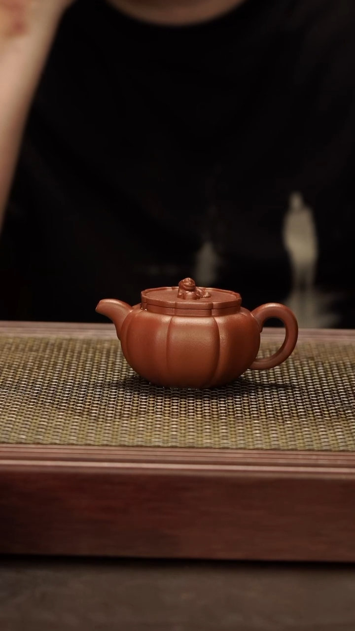 茶壶紫砂【润石堂】精品 狮球 140cc