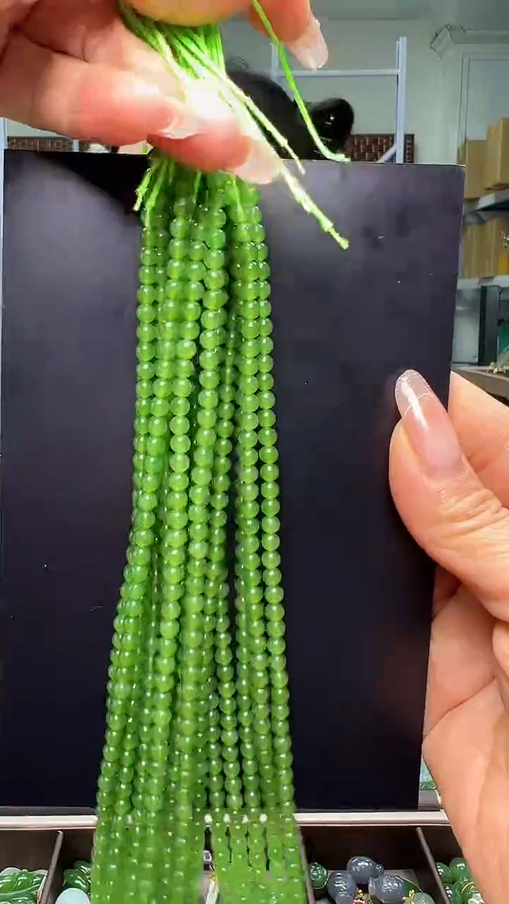 颈饰未镶嵌和田玉（多样性发货.发其一)12.26.52