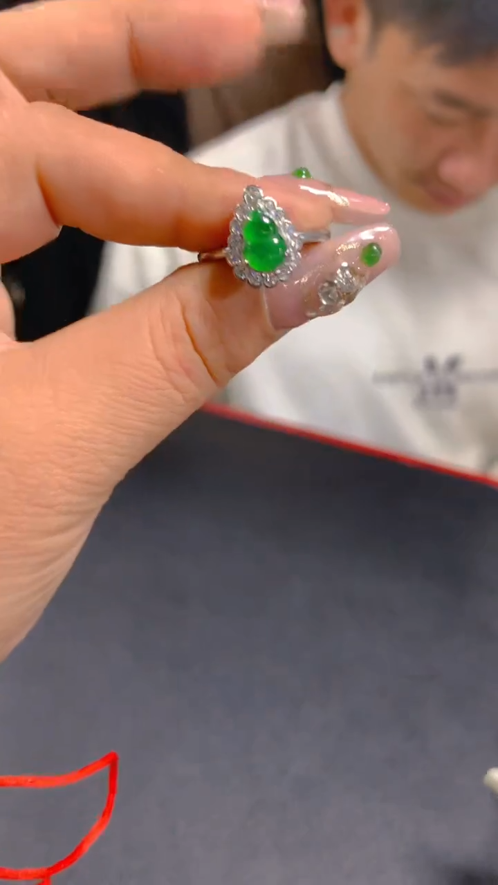 【闪购商品】翡翠戒指未镶嵌0212442442多样性发其一