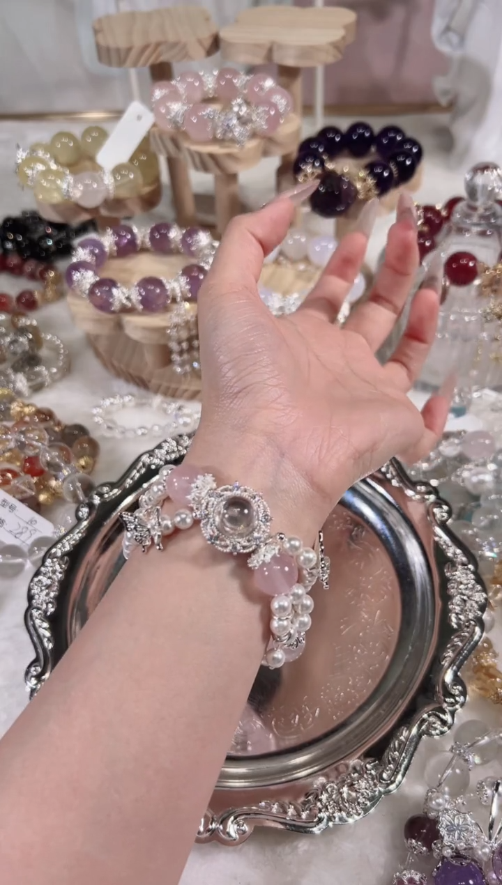 【闪购商品】水晶手链未镶嵌天然水晶默认微瑕 多样性发货发其一