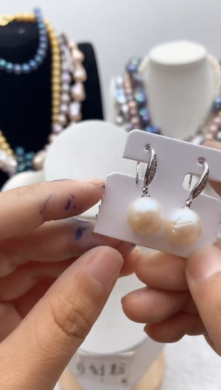 淡水珍珠钛钢颈饰122