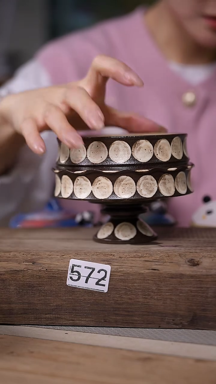 【闪购商品】瓷片新品！设计师款手绘/咖啡杯 听歌