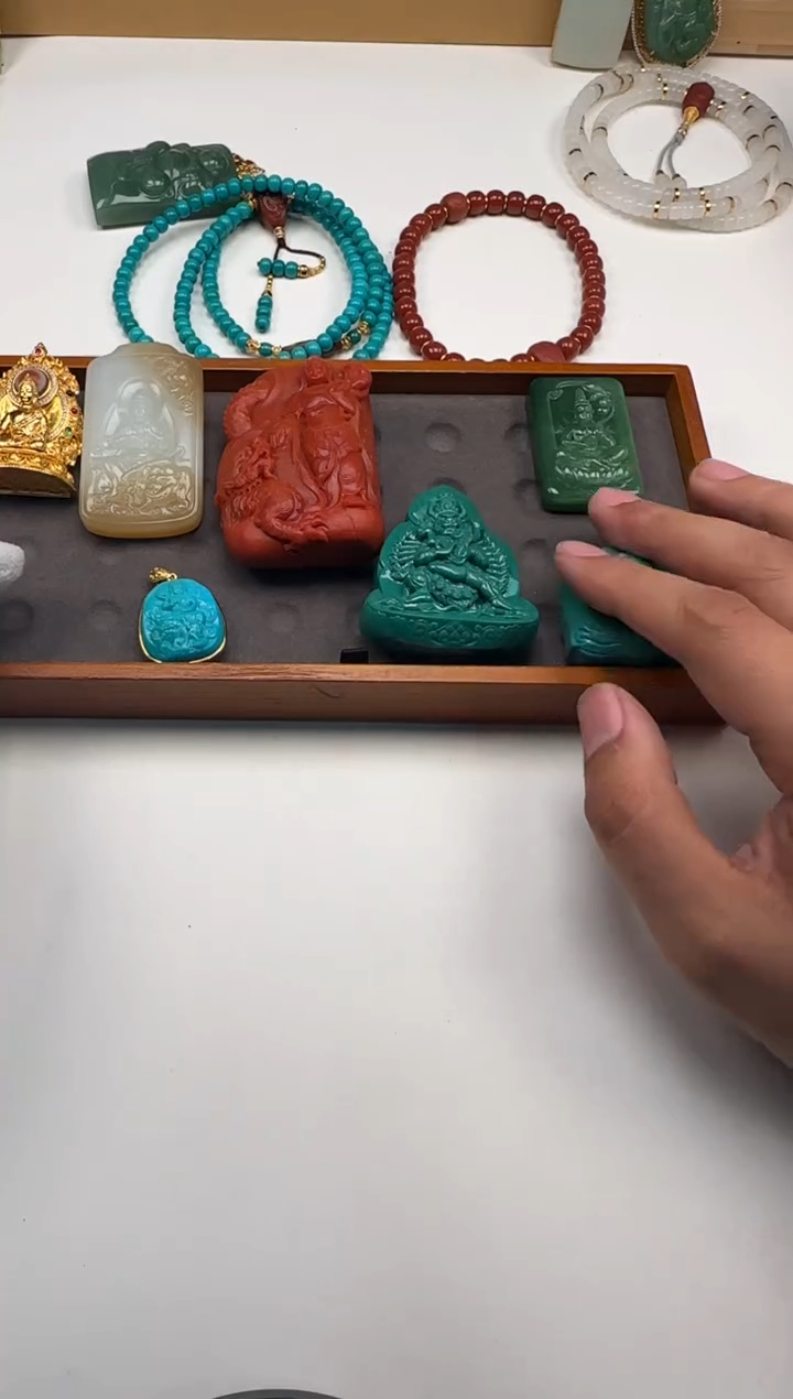 18K金镶嵌绿松石珠宝奇石板*～配饰配饰