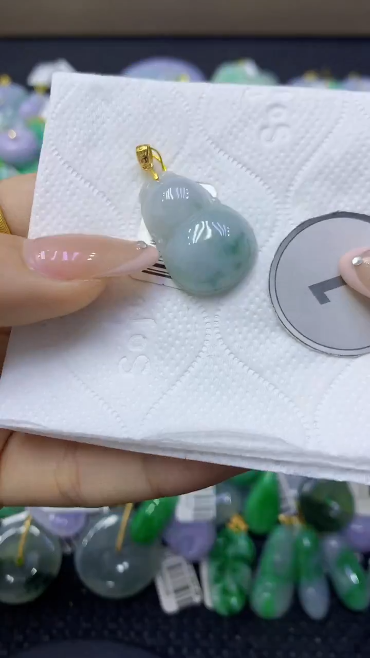 颈饰未镶嵌翡翠天然缅甸翡翠A货