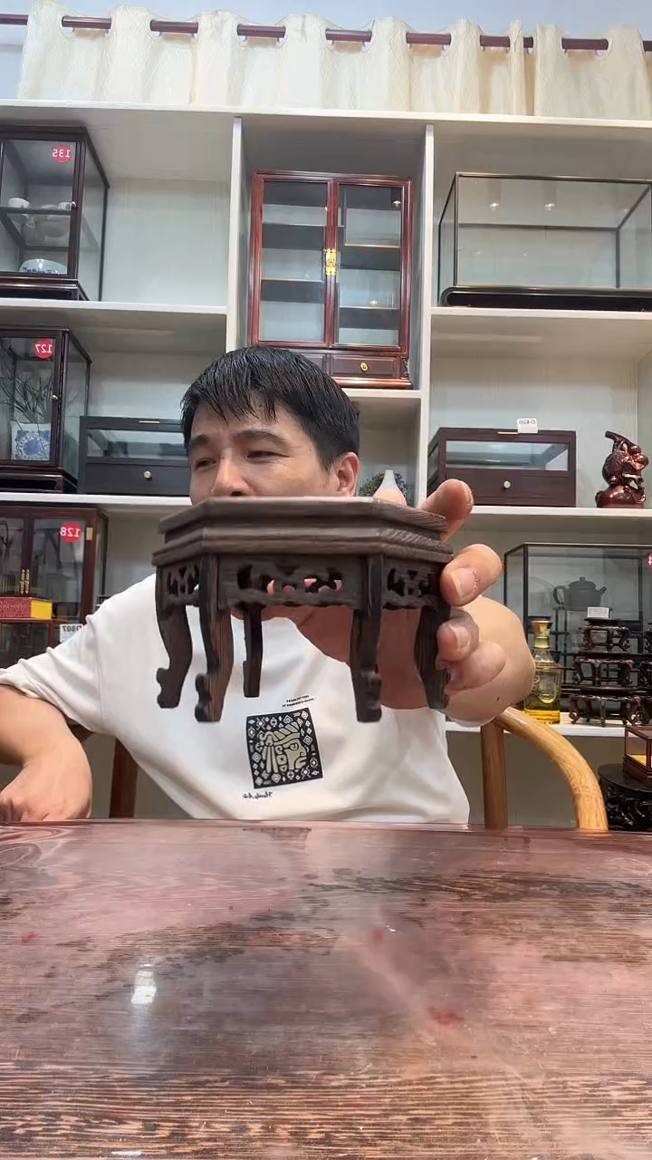 鸡翅木发***?六角摆台80