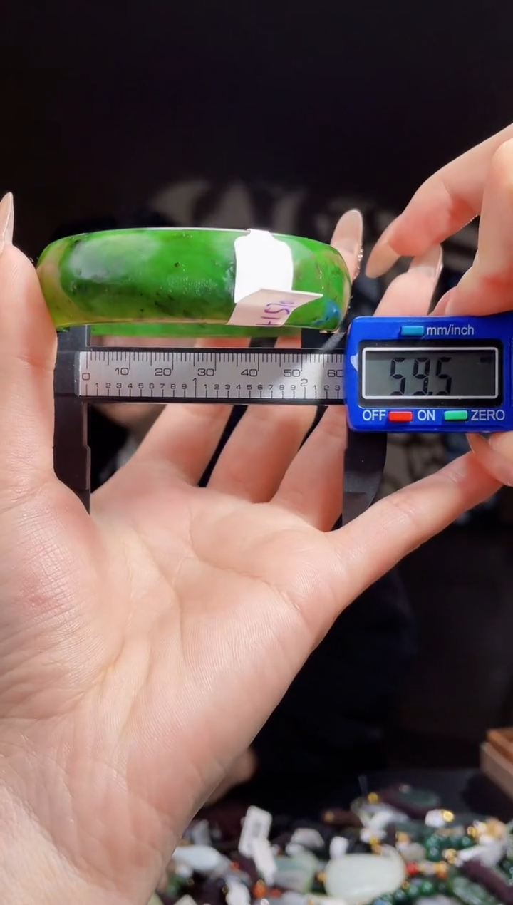 【闪购商品】和田玉颈饰未镶嵌拍一发一