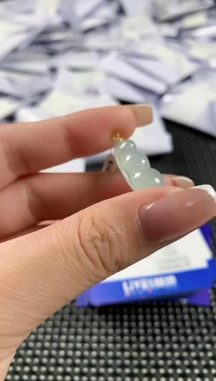 【闪购商品】翡翠颈饰18K金镶嵌翡翠34