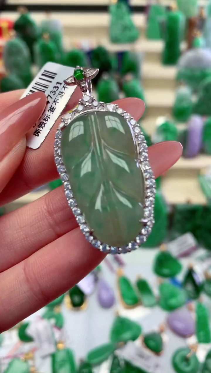 【闪购商品】翡翠颈饰银S925镶嵌挂件