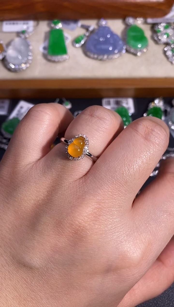 【闪购商品】翡翠戒指18K金镶嵌戒指