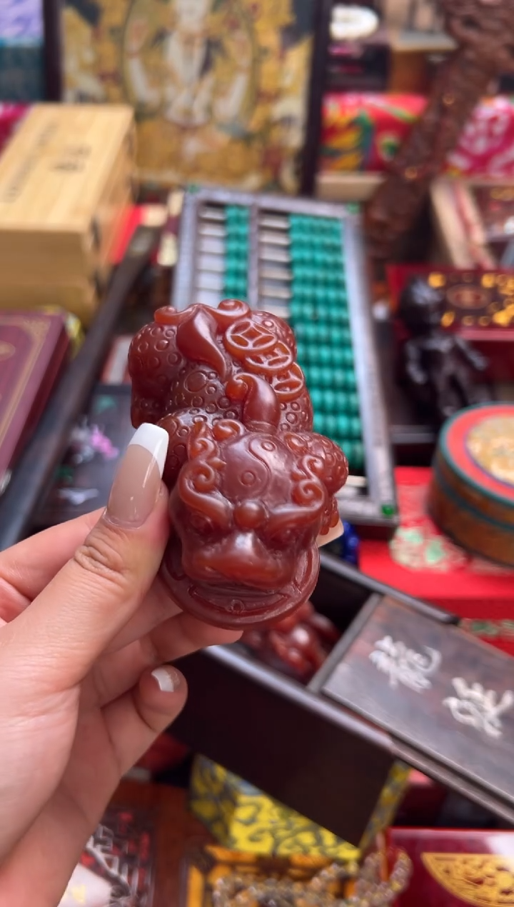 --------瓷---------lxx貔貅一个