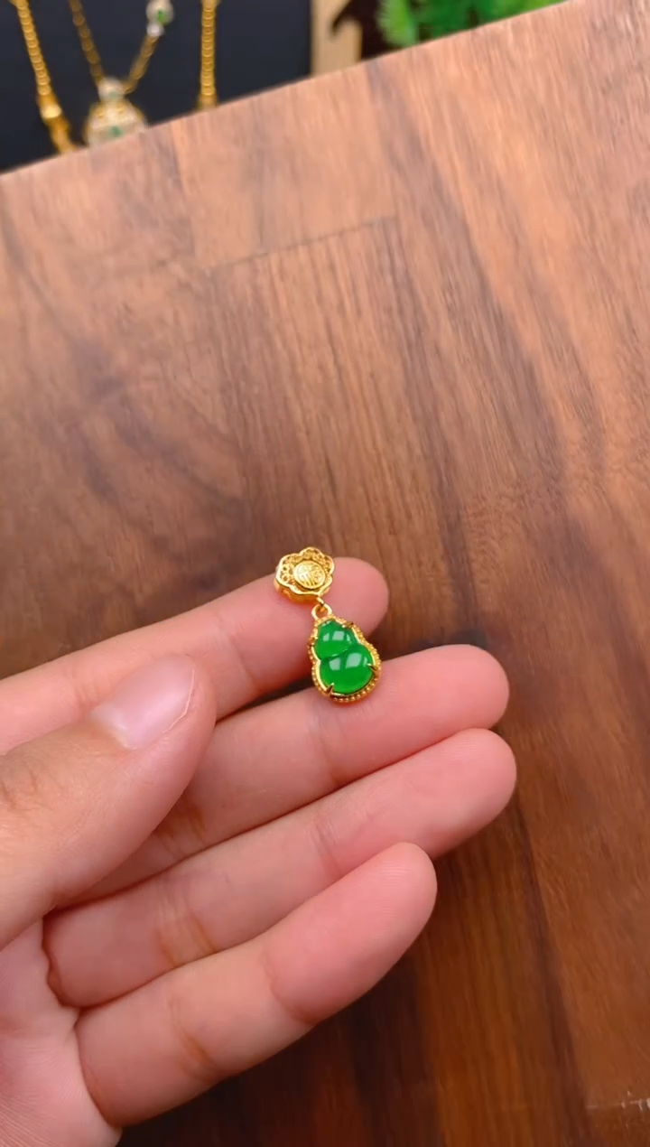 【闪购商品】翡翠吊坠(不含链)银S925镶嵌如意葫芦