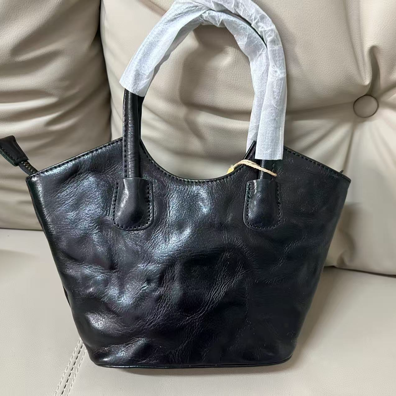 简约风轻奢牛皮小包8025