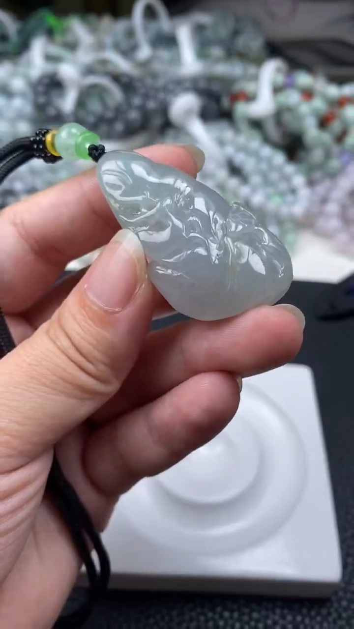 【闪购商品】翡翠挂件未镶嵌挂件