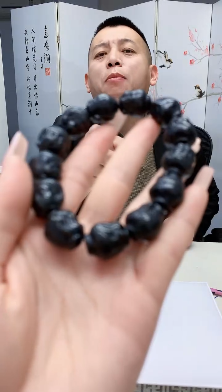 【闪购商品】定制翡翠未镶嵌4812lr-毛货手串52