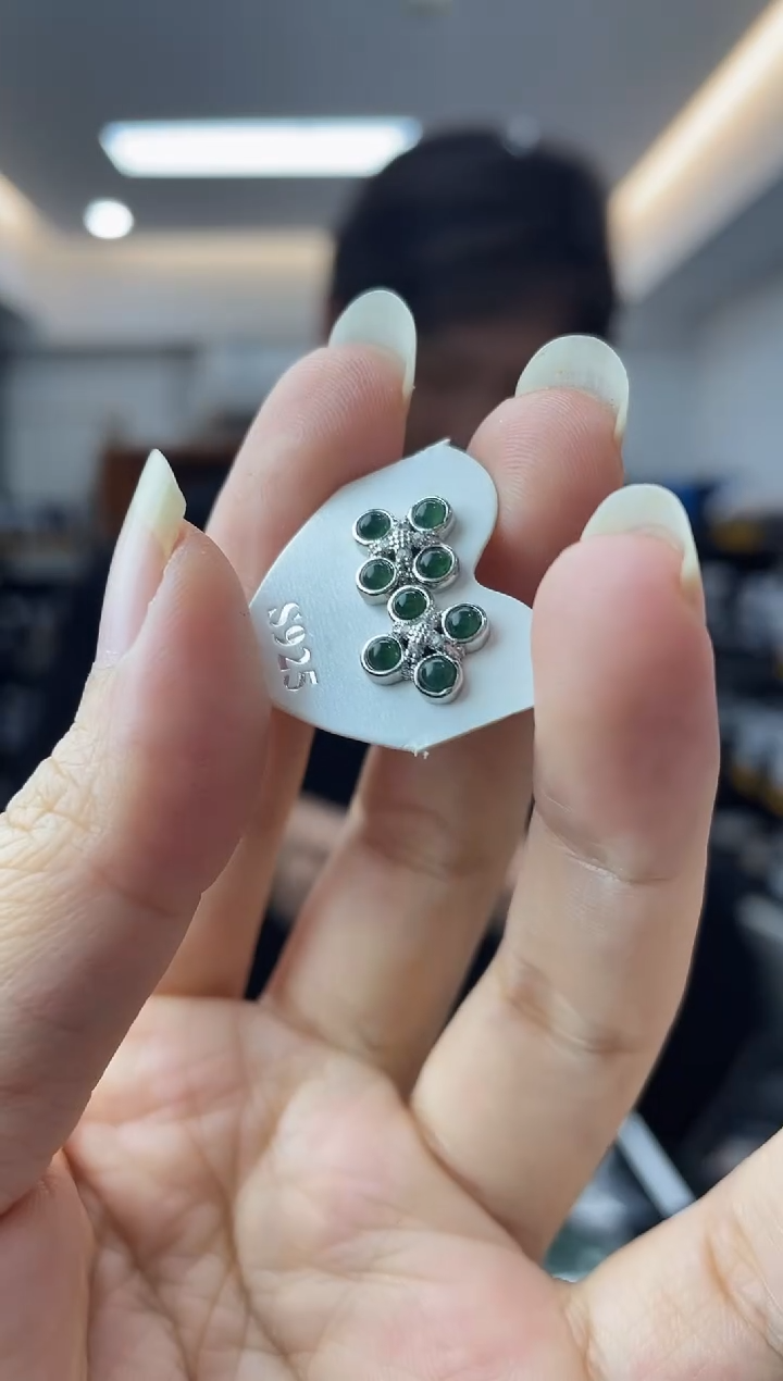 【闪购商品】翡翠耳饰未镶嵌多样性一件发货