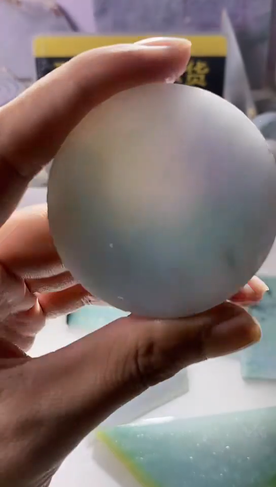 翡翠未镶嵌颈饰翡翠075