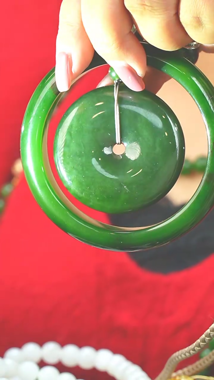 【闪购商品】和田玉套未镶嵌备注圈口手镯+平安扣