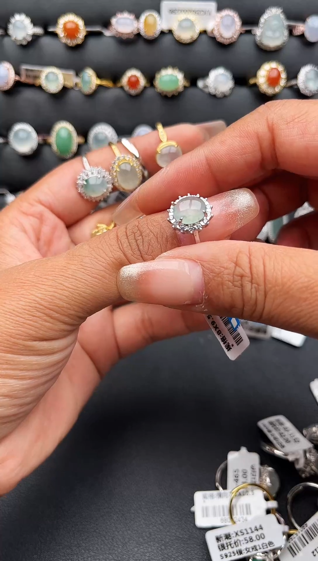 【闪购商品】翡翠戒指银S925镶嵌缅甸天然A货翡翠S925银镶嵌