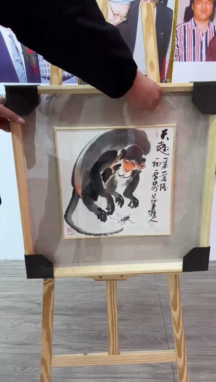 【闪购商品】绘画王冠人-1平尺-写意-带框