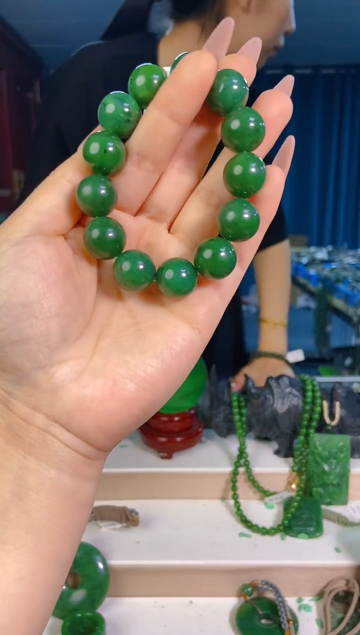 和田玉未镶嵌挂件1