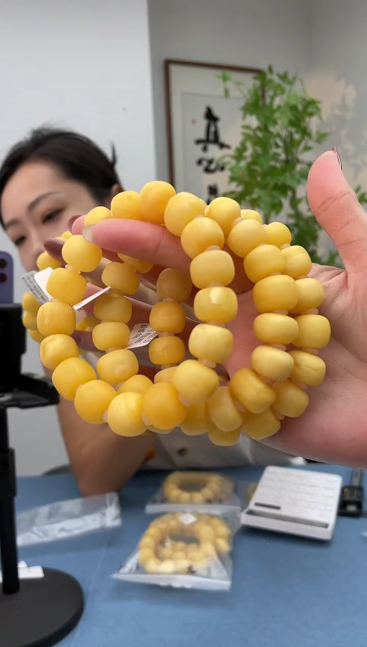 未镶嵌蜜蜡珠宝奇石025，微瑕假一罚十多样性发其一