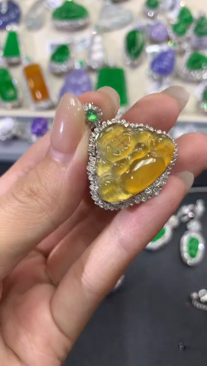 【闪购商品】翡翠吊坠(不含链)18K金镶嵌w156        