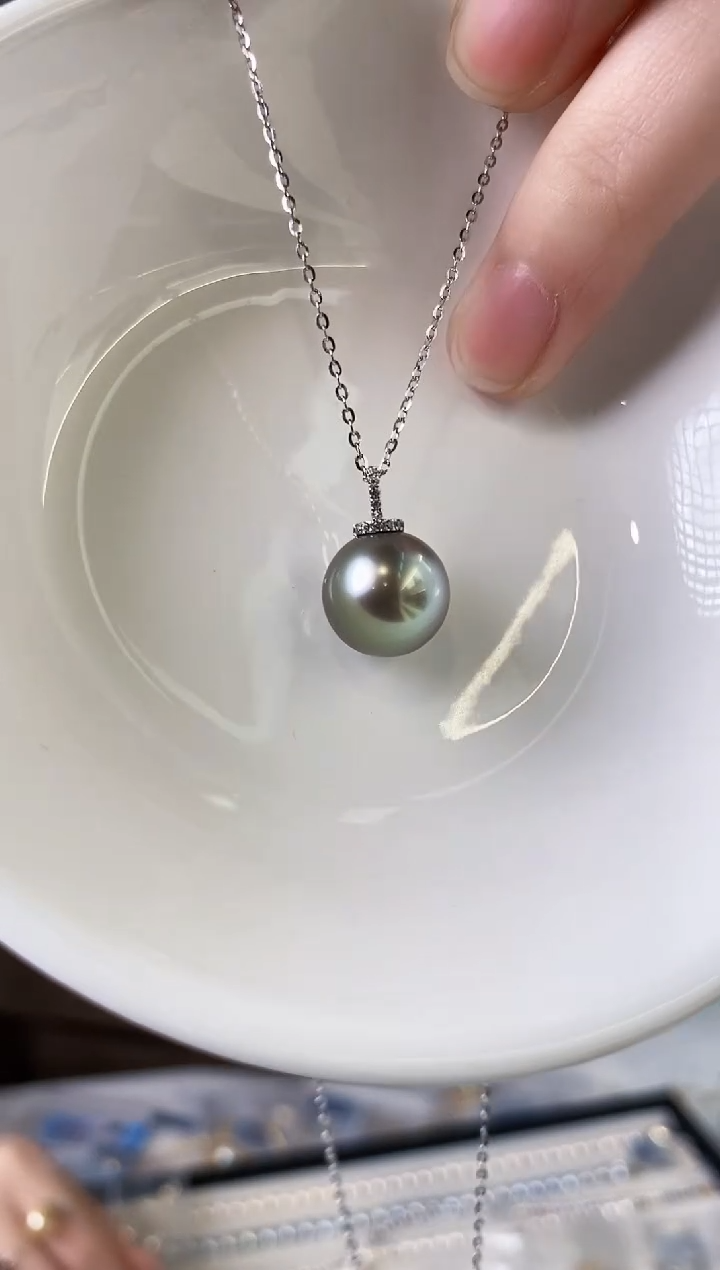 【闪购商品】海水珍珠吊坠(赠链)18K金镶嵌11-12大溪地黑珍珠吊坠
