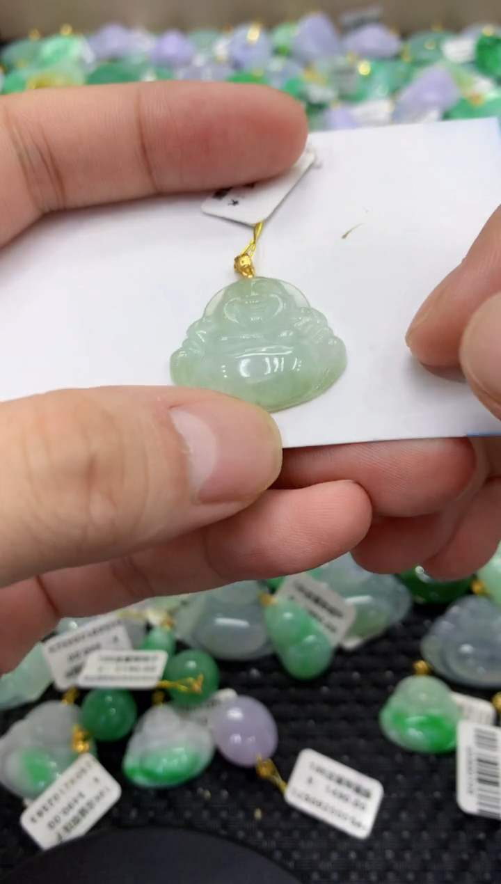 颈饰未镶嵌翡翠天然缅甸翡翠A货