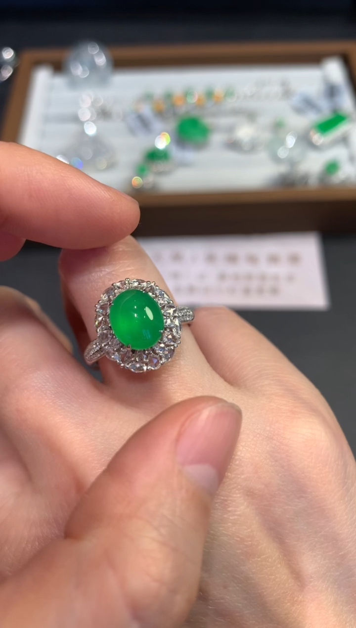 【闪购商品】翡翠戒指18K金镶嵌A37-42800