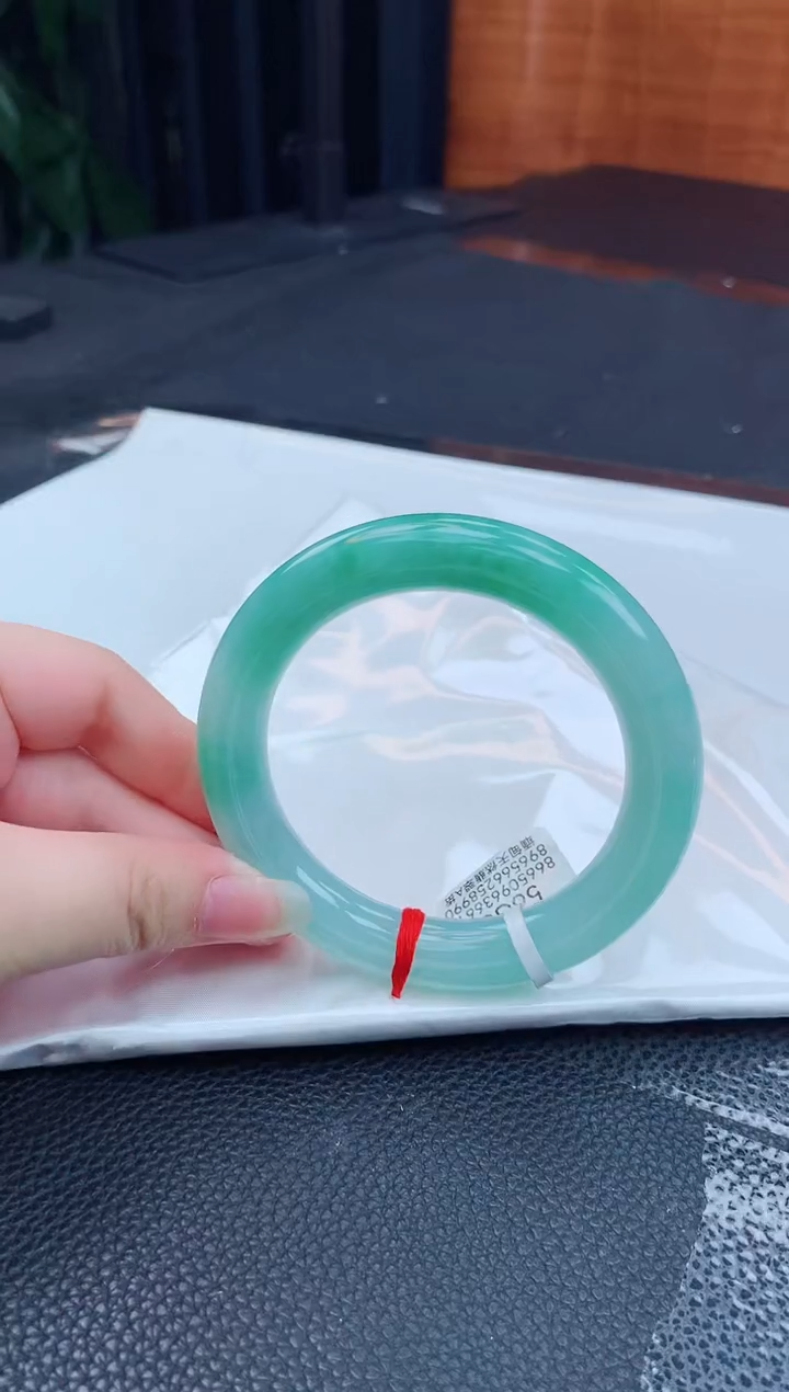 【闪购商品】翡翠手镯未镶嵌缅甸天然翡翠A货手镯