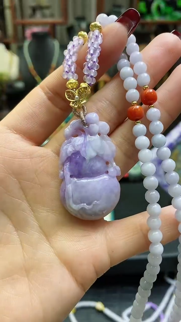 【闪购商品】翡翠颈饰未镶嵌紫翡葫芦