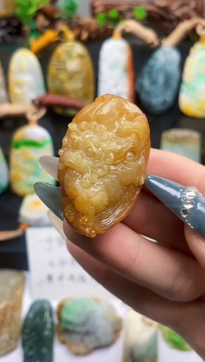 【闪购商品】定制翡翠未镶嵌A货翡翠