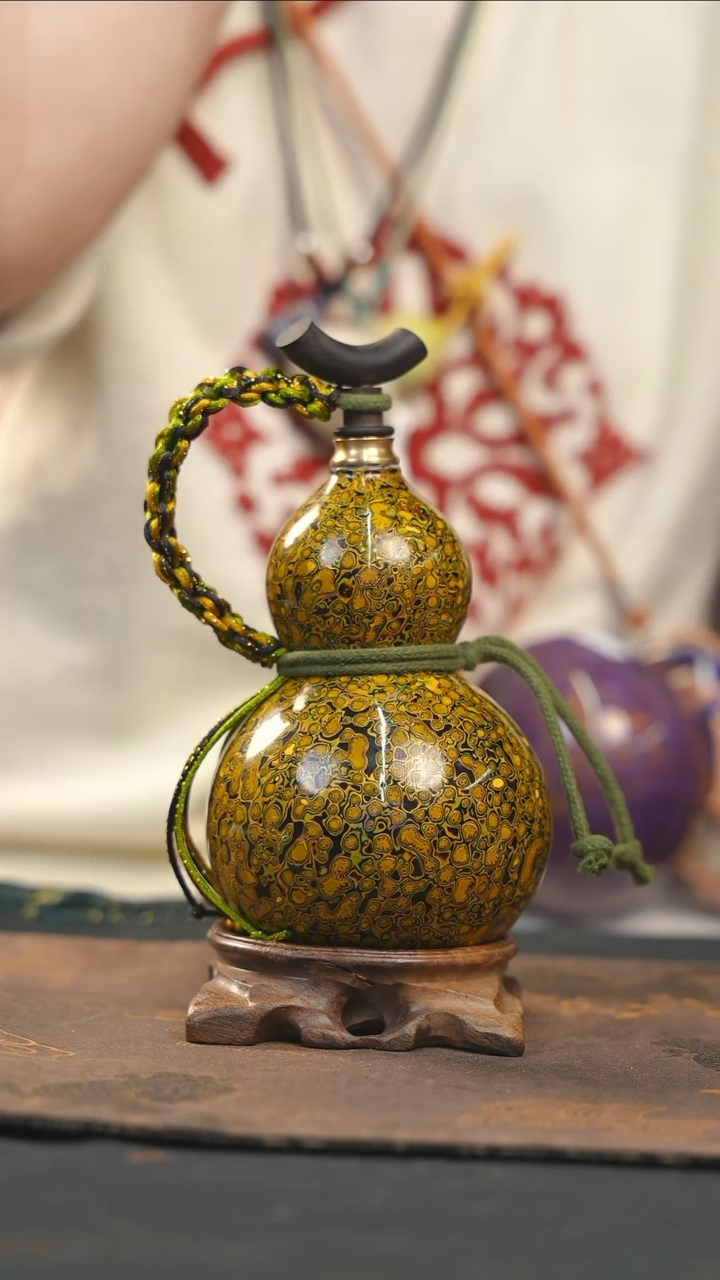 【闪购商品】RC110漆艺酒葫芦不包手串及旋转底座