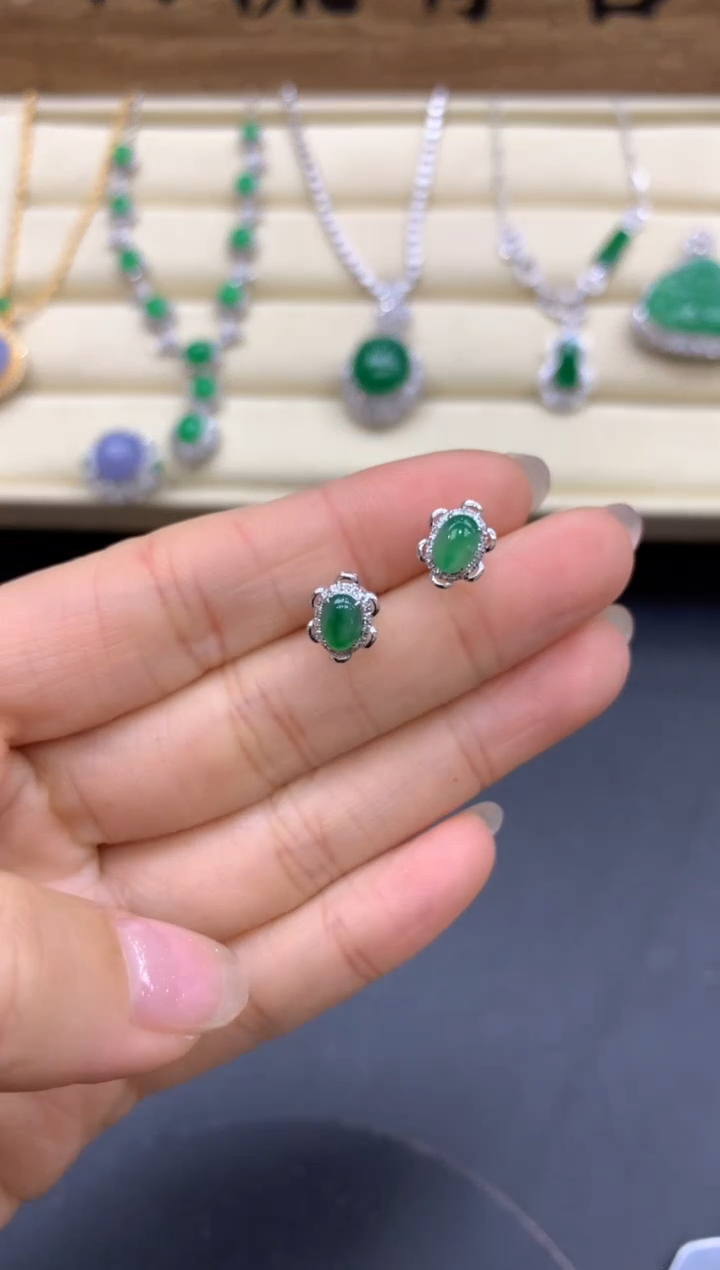 【闪购商品】翡翠耳饰18K金镶嵌121-中国好珍宝