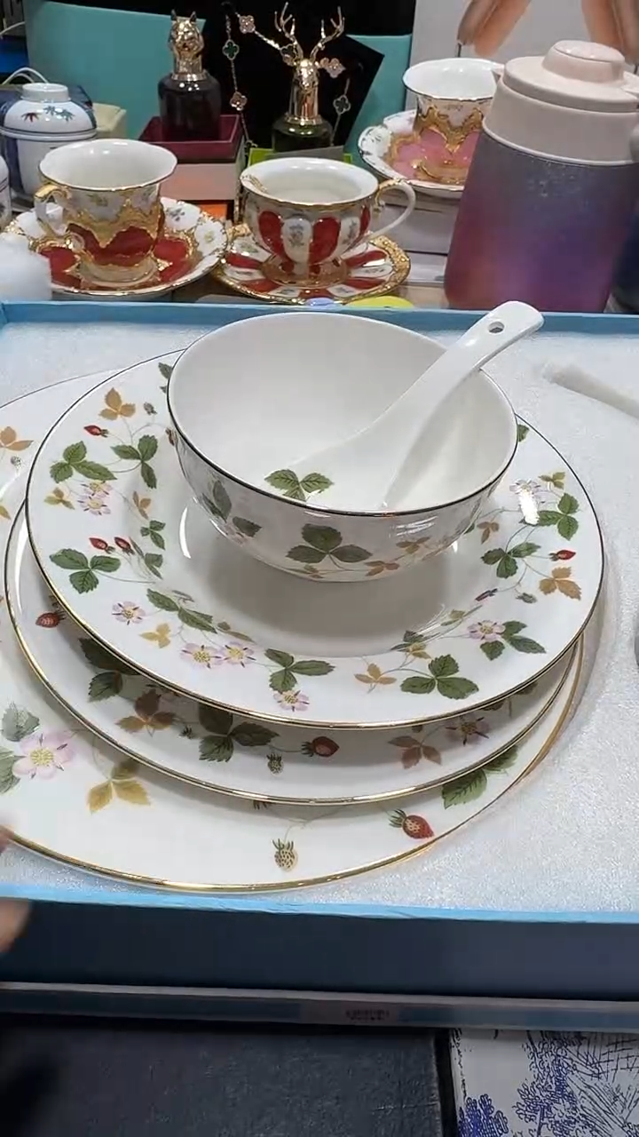 瓷片11111111111@@1