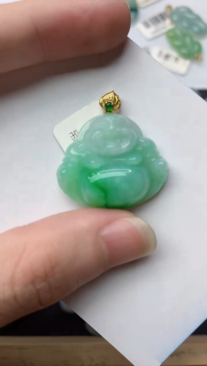 【闪购商品】翡翠颈饰18K金镶嵌35..........