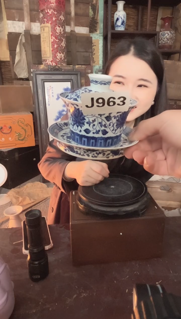 陶L*P景德镇陶瓷摆件J963