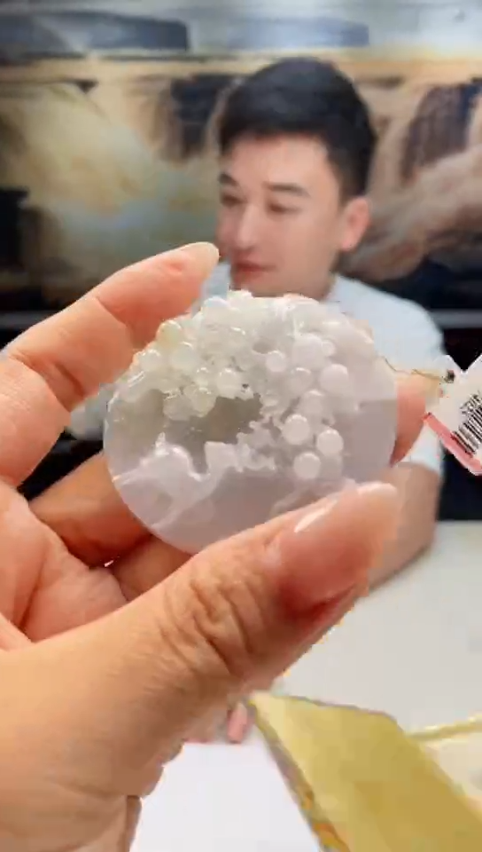 翡翠未镶嵌吊坠(不含链)176