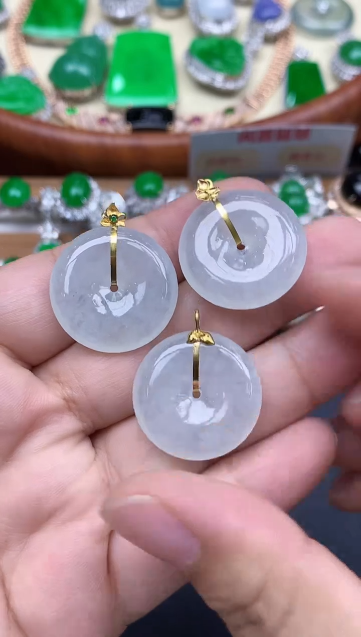 颈饰18K金镶嵌翡翠206-中国好珍宝-多样性（发其一）