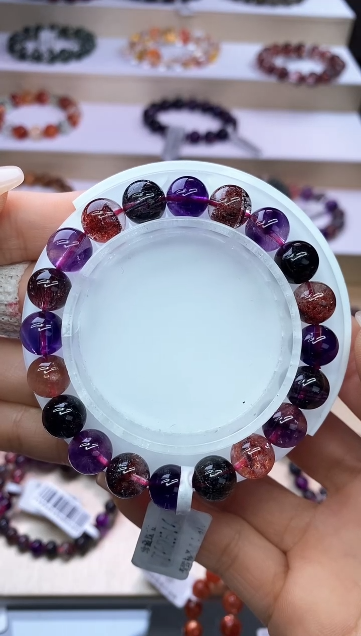 【闪购商品】水晶手链未镶嵌黑加仑超七单圈9m+