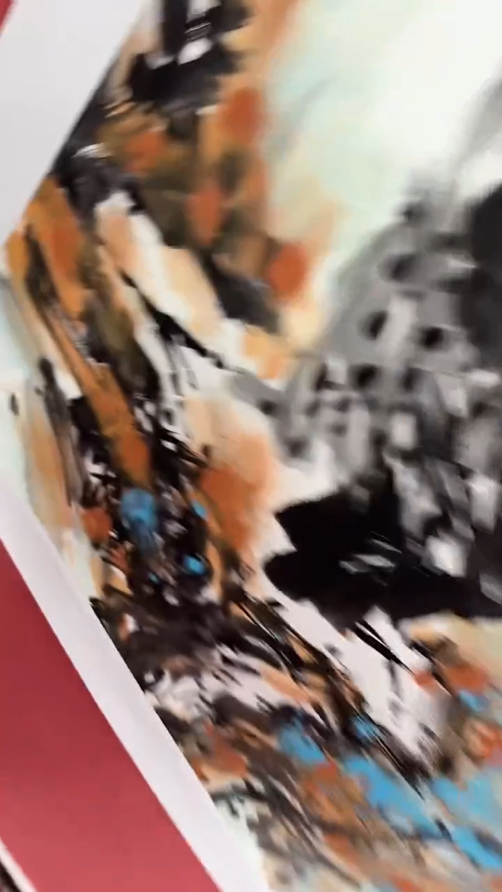 国画红衣映碧水        