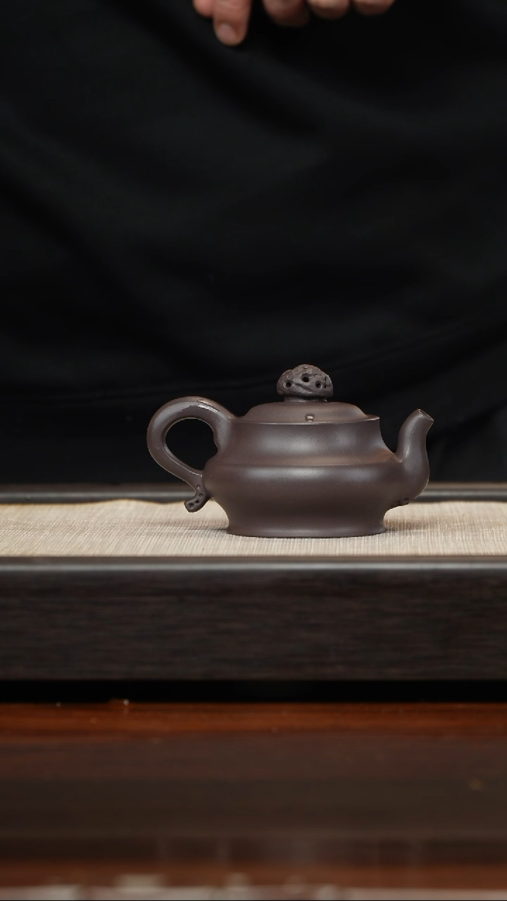 【闪购商品】紫砂茶壶四底乾坤150cc