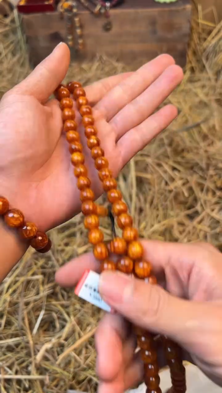 无礼盒精美手串（）