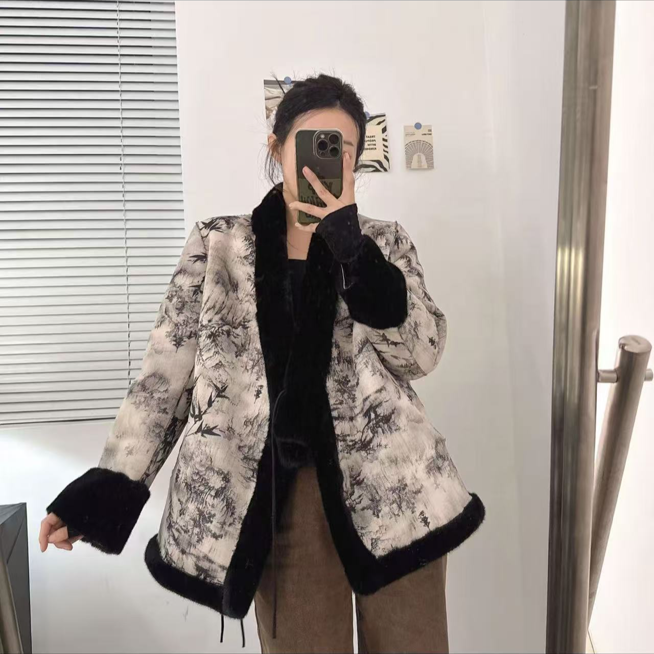 嘉兴海宁新中式国风双面双穿貂绒皮草冬季保暖时尚