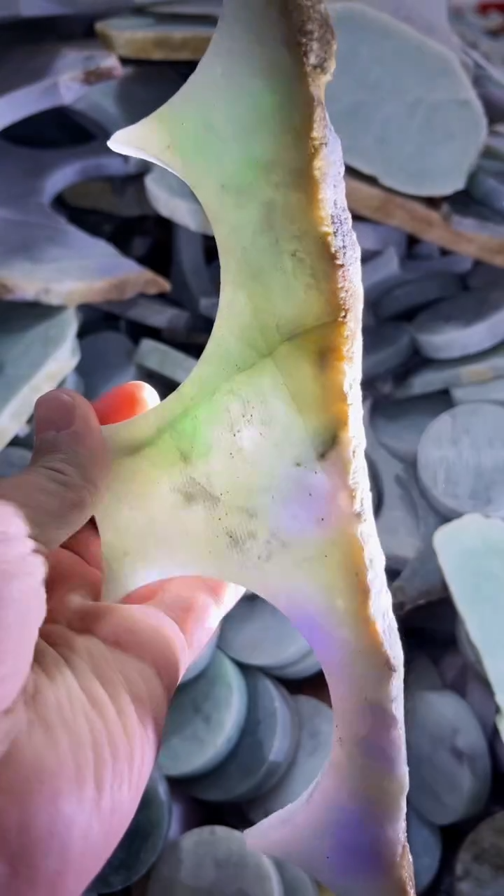 【闪购商品】翡翠挂件未镶嵌A货康壹212